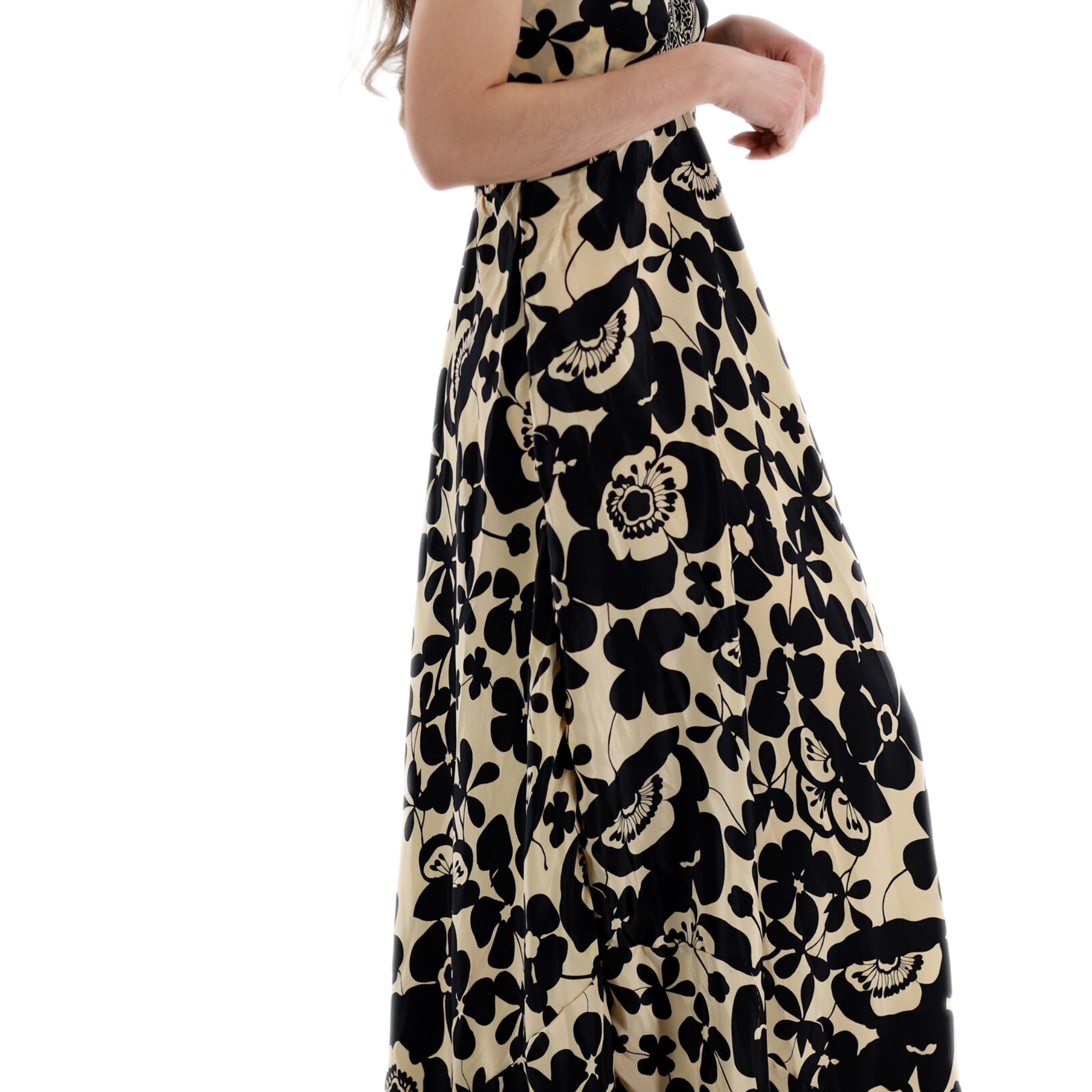 Long Flowy Floral "Romina" Maxi dress in Black/White
