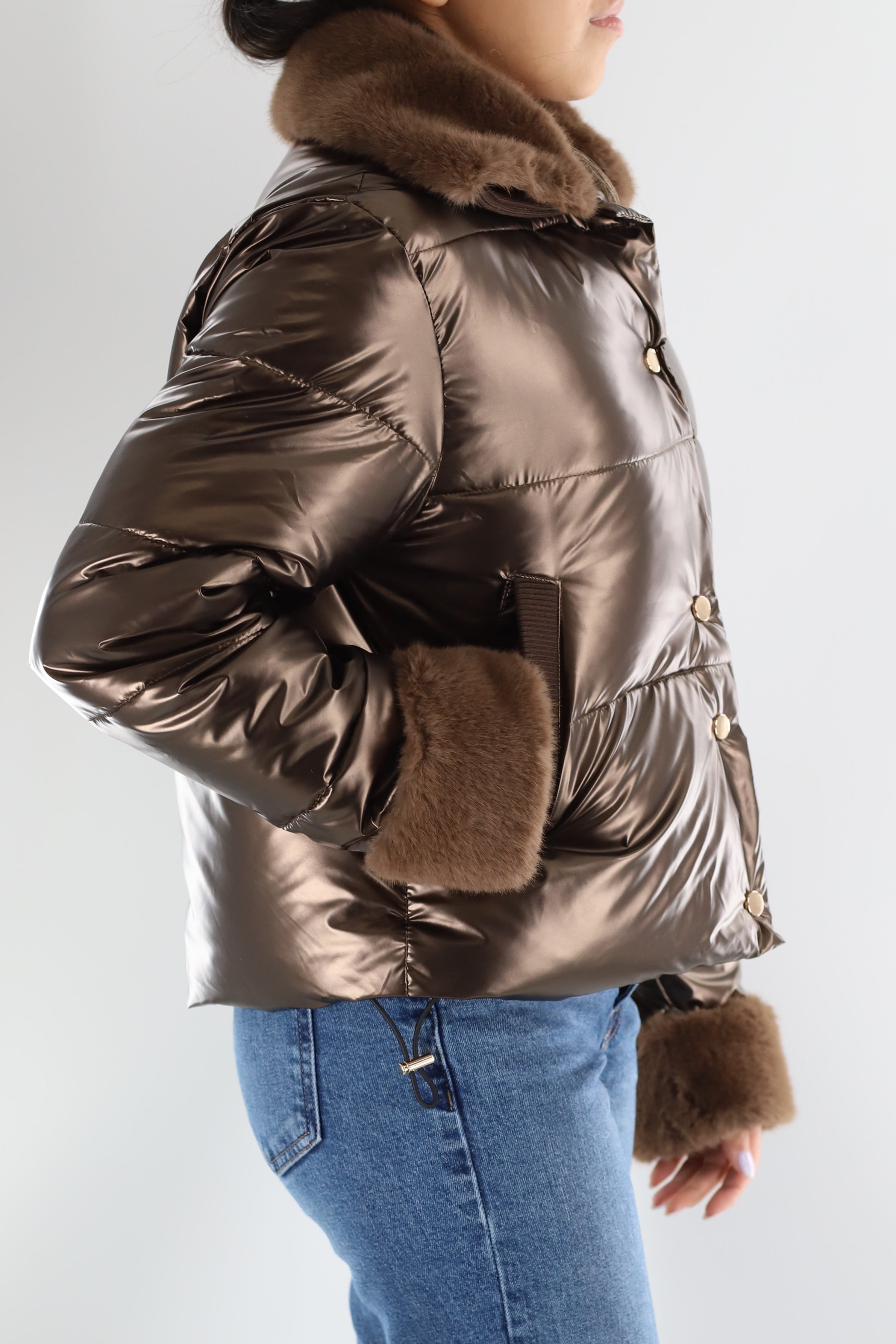 Metallic Puffer Jacket with Faux Fur Collar