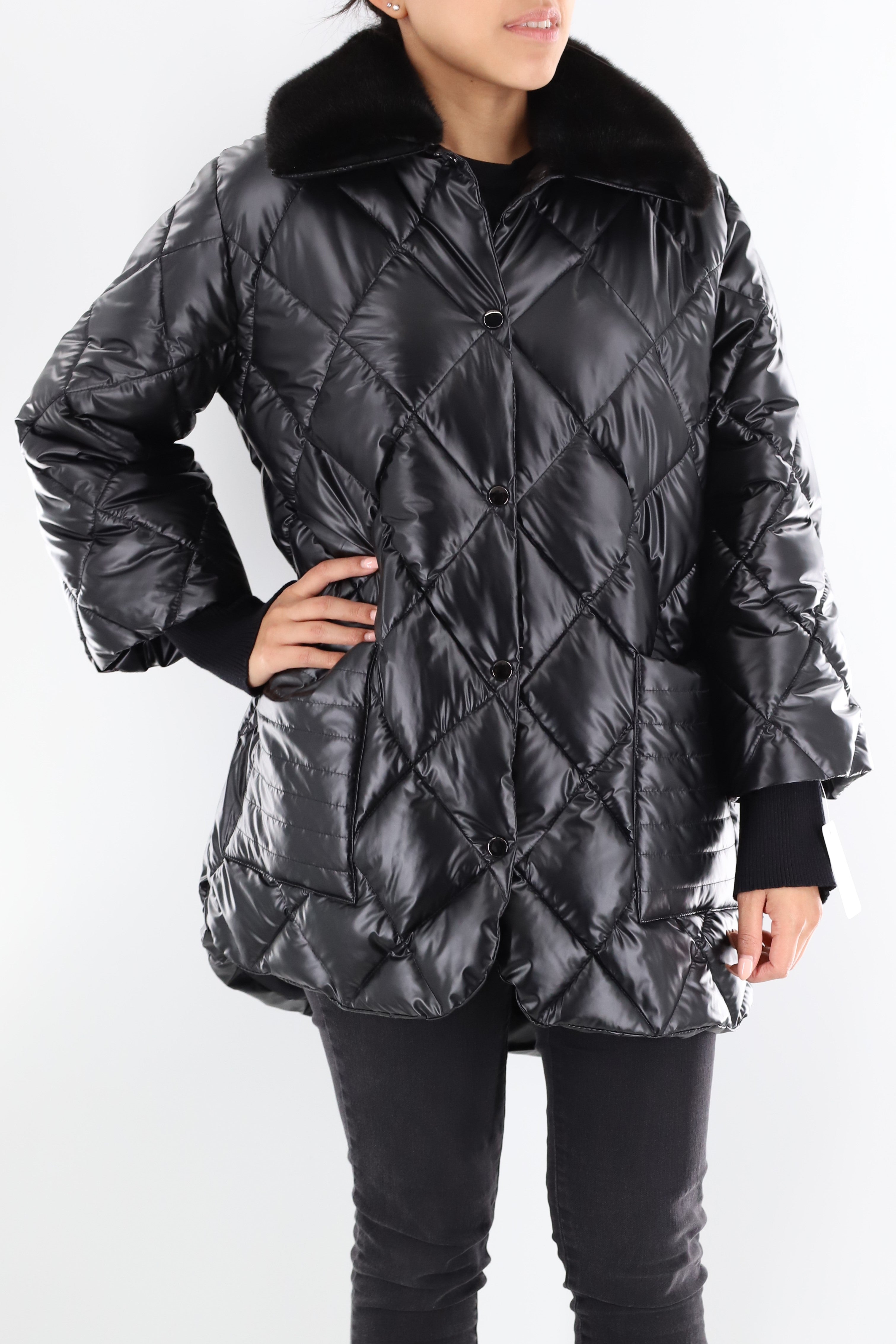 Quilted Metallic Puffer jacket with faux fur collar