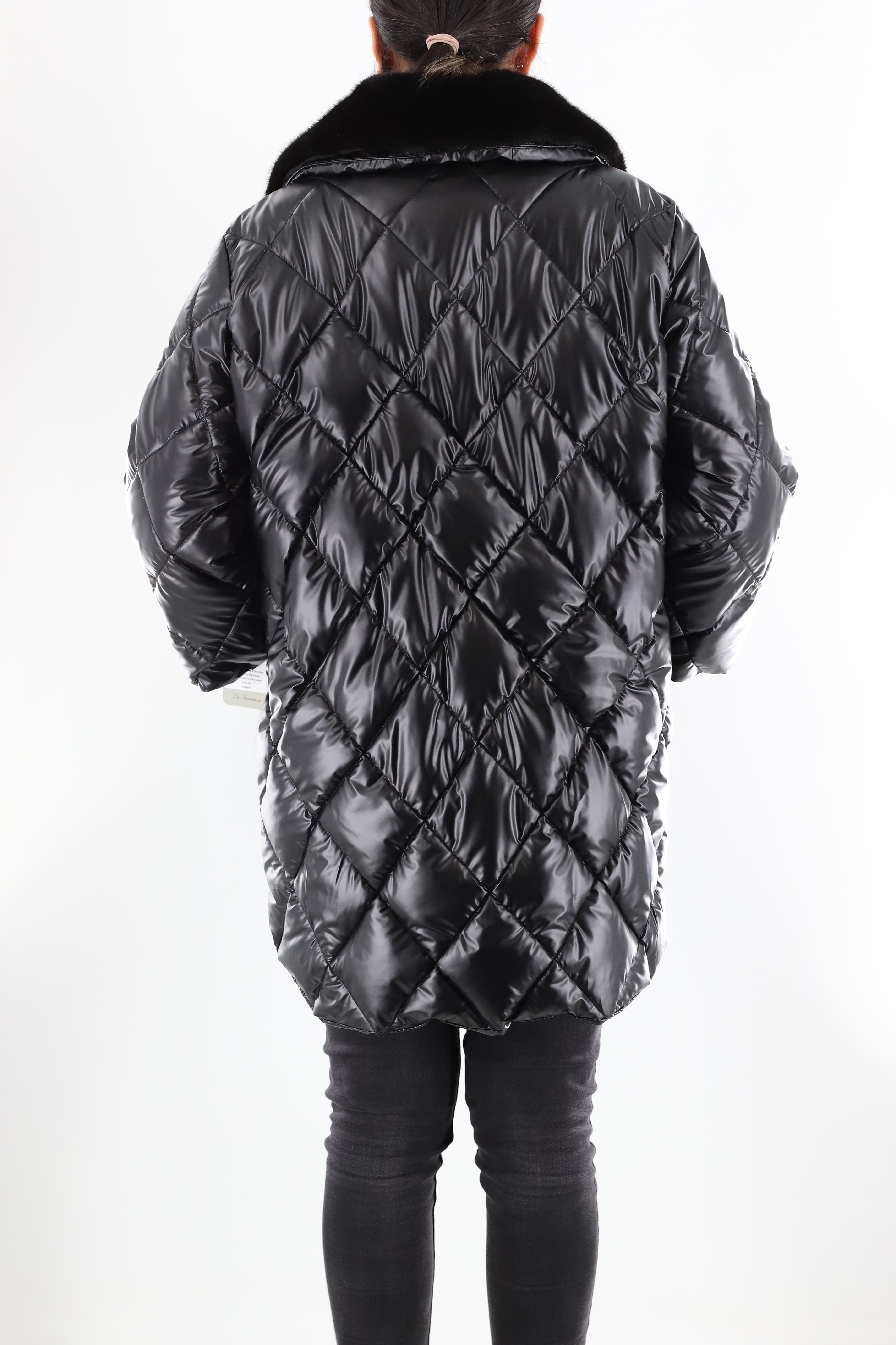 Quilted Metallic Puffer jacket with faux fur collar