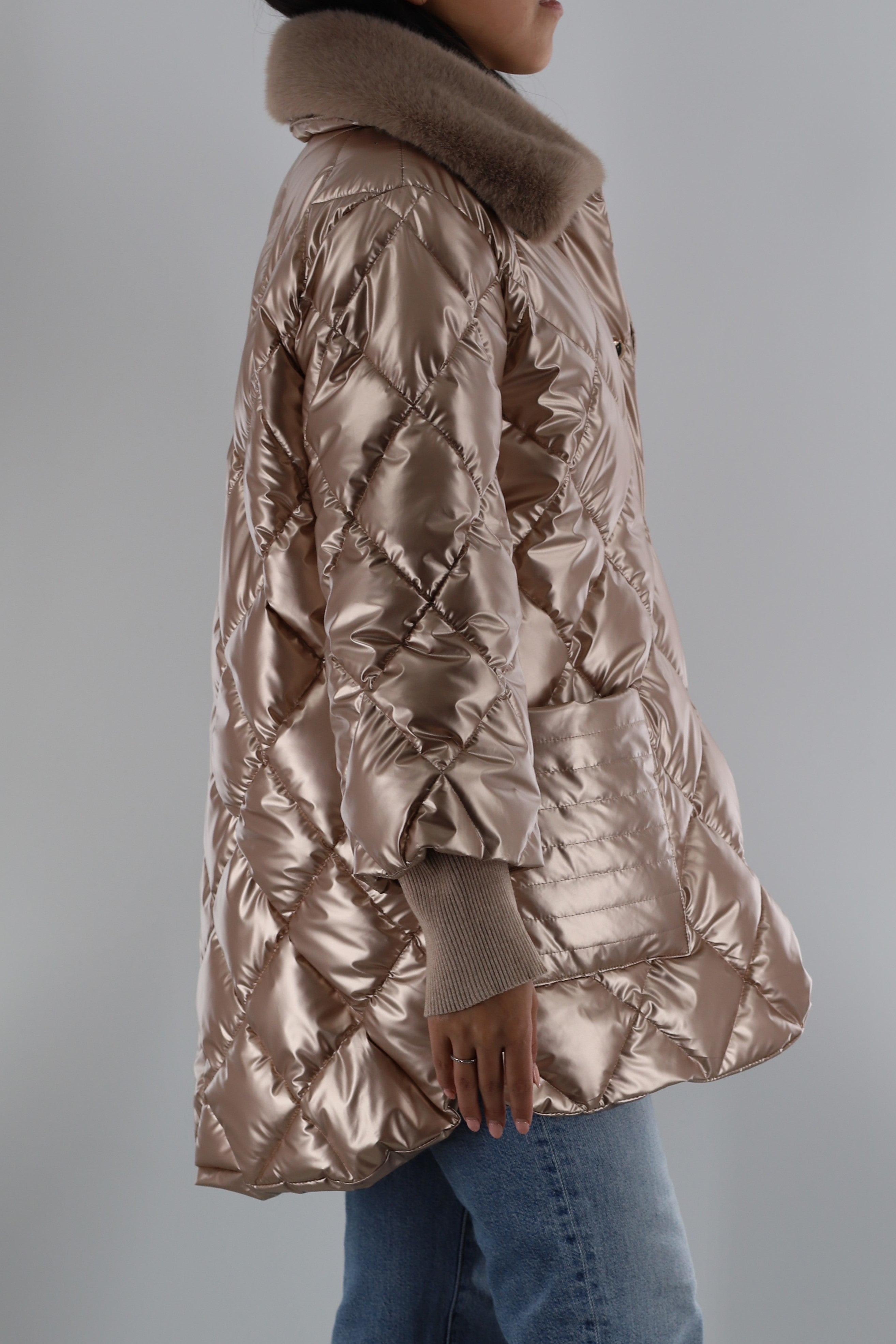 Quilted Metallic Puffer jacket with faux fur collar