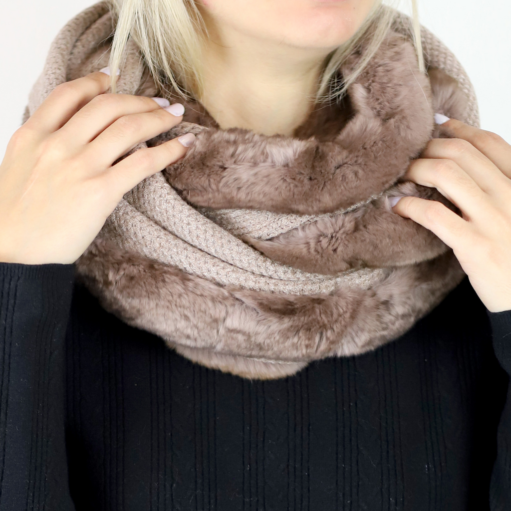 Infinity outlet Scarf / Chirimen Scarf / Kimono Fabric Scarf / WH1051 SAKURA Chirimen Fabric And Fake Fur Infinity Scarf