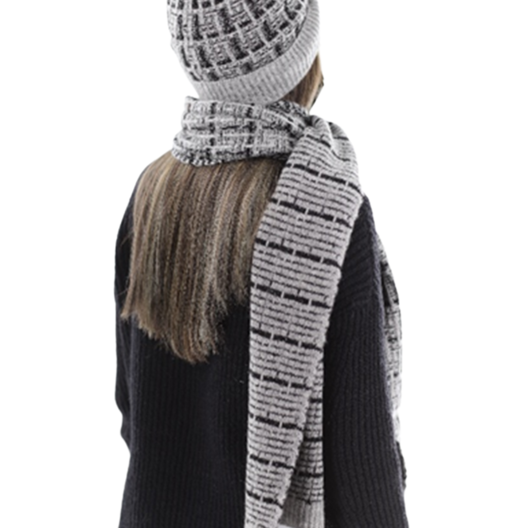 Super Soft Plaid/Lurex Hat - Grey