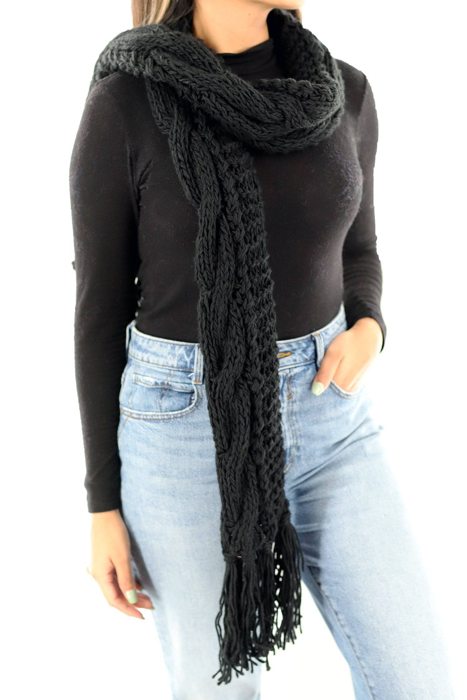 Cable Knit Scarf - Black - Muffler - La Fiorentina