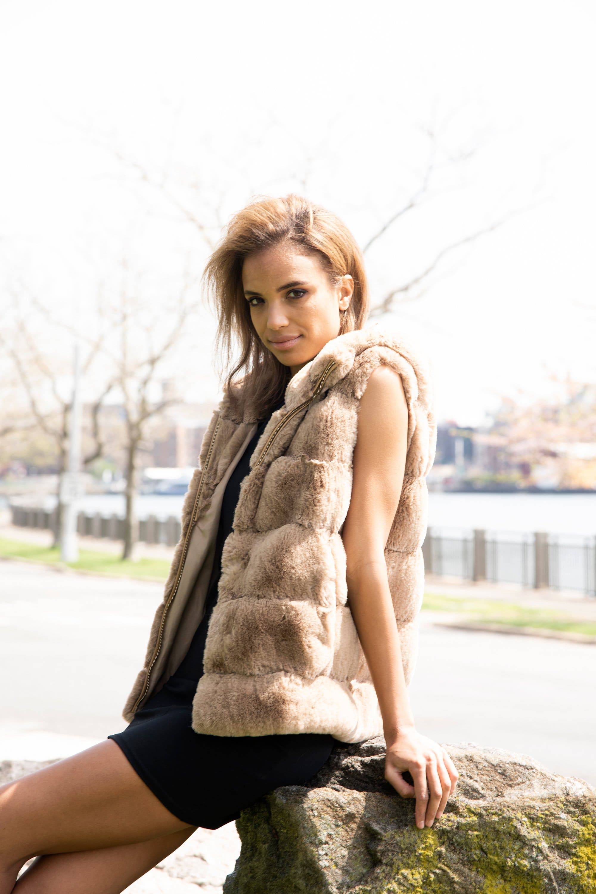 トップス Lauren. compact fur vest Lauren. compact fur vest