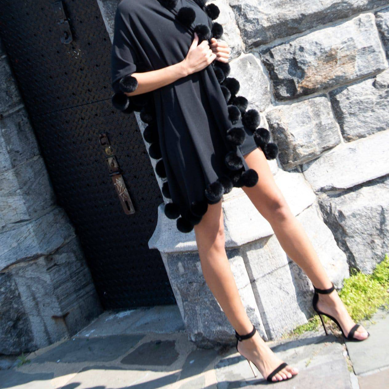 Faux Fur Poms Trim Wrap - Black -  - La Fiorentina Faux2119