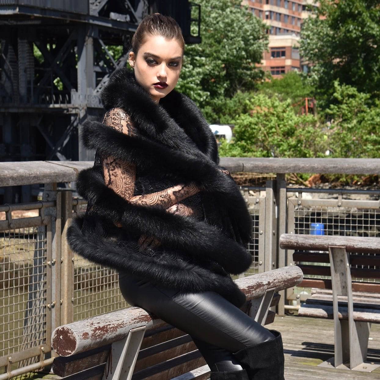 Fox Fur and lace wrap - Evening Wrap - La Fiorentina WD801