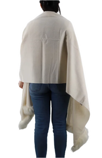 Wrap with fox border - TYN-1408 - Fur Wrap - La Fiorentina