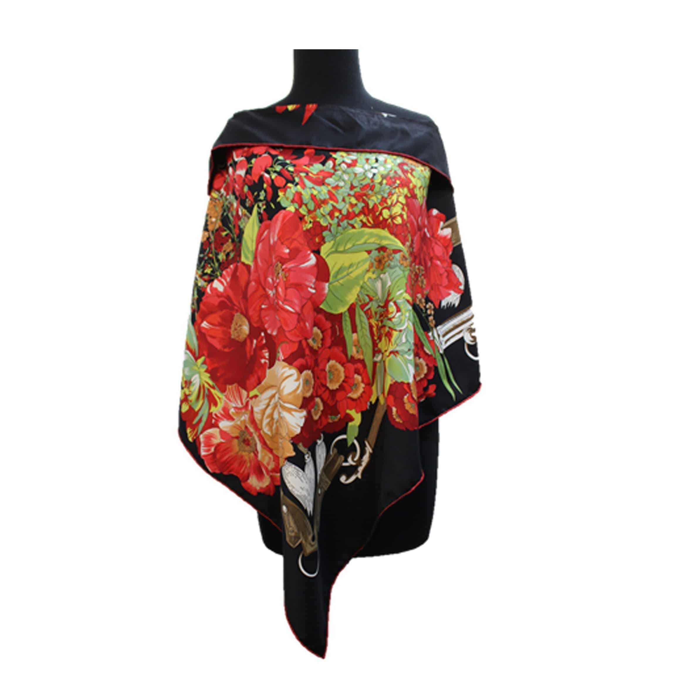 Lightweight Oversized Floral Print poncho-Black - Poncho - La Fiorentina TN1733-222