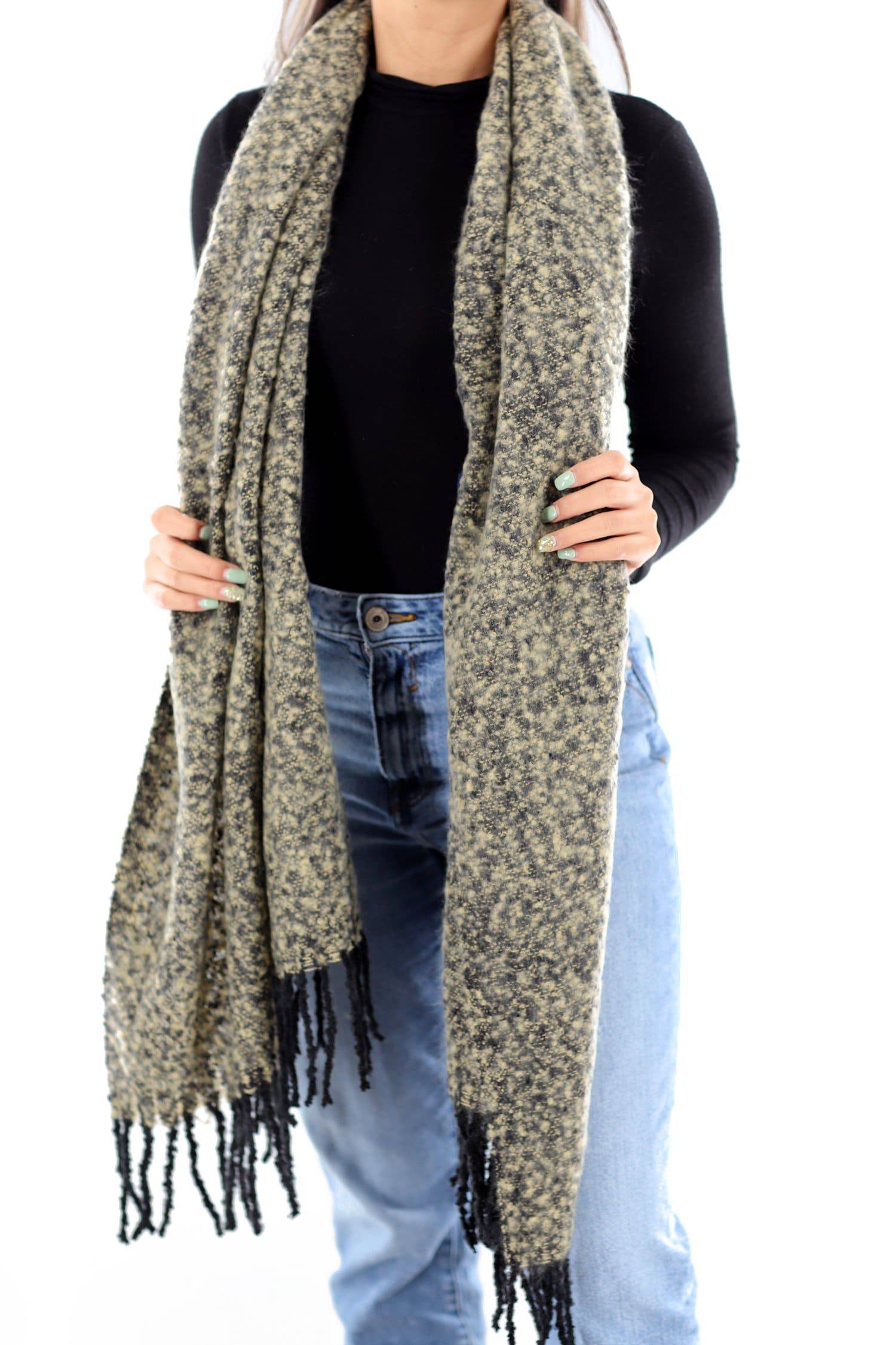 Muffler Scarf Plush with Fringe - Black/Ivory - Muffler - La Fiorentina KT13-1165S_1