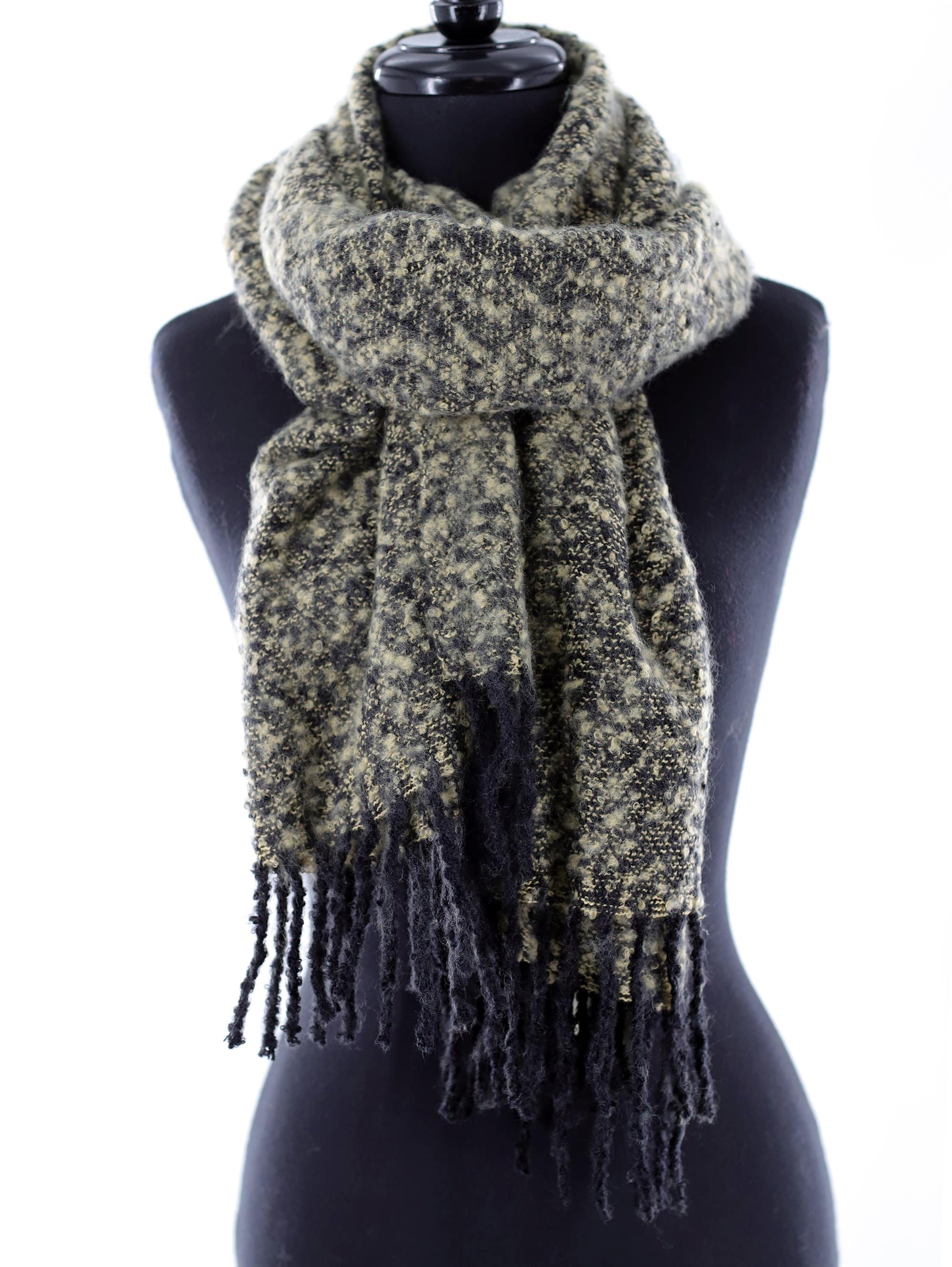 Muffler Scarf Plush with Fringe - Black/Ivory – La Fiorentina