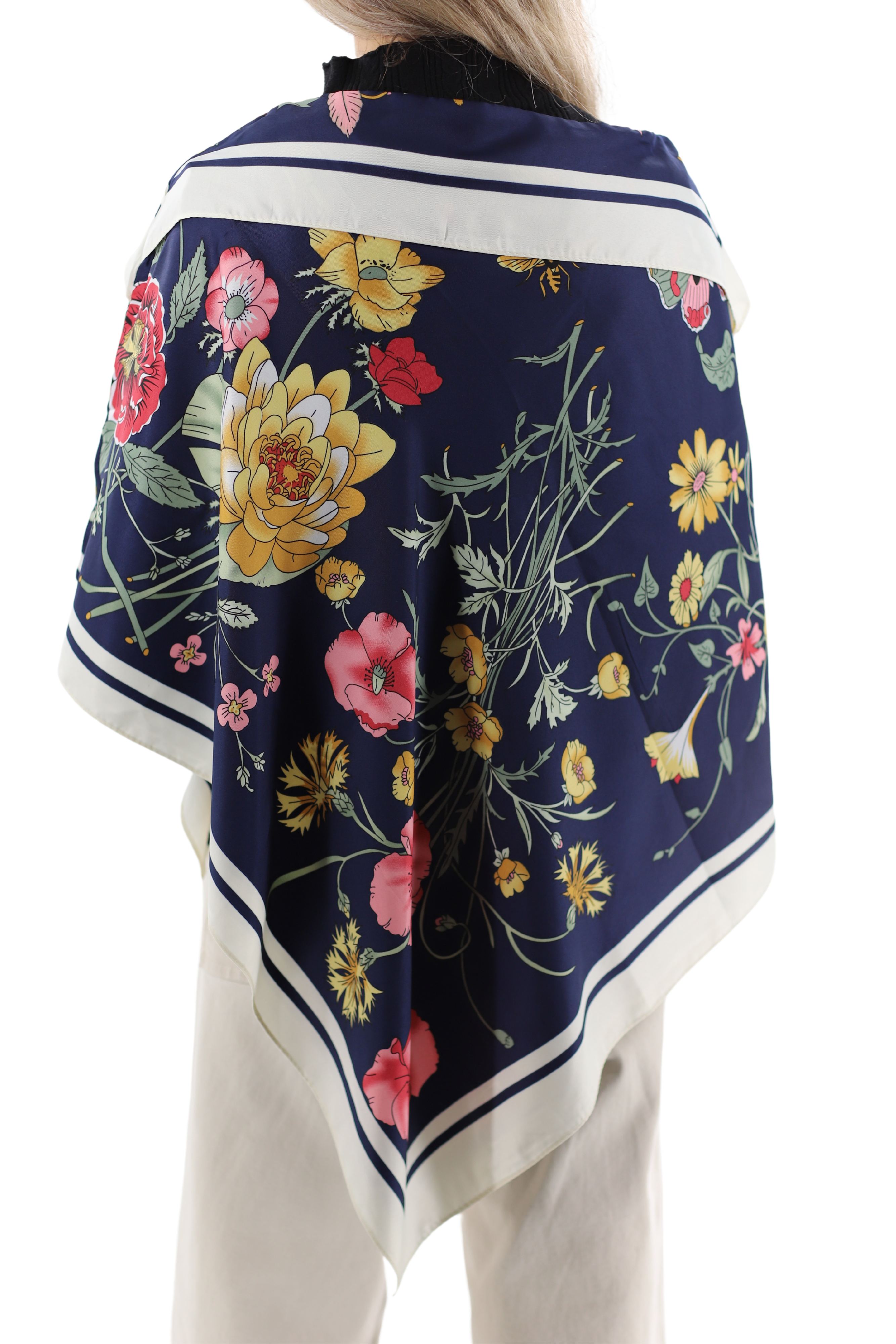FLORAL PRINT PONCHO