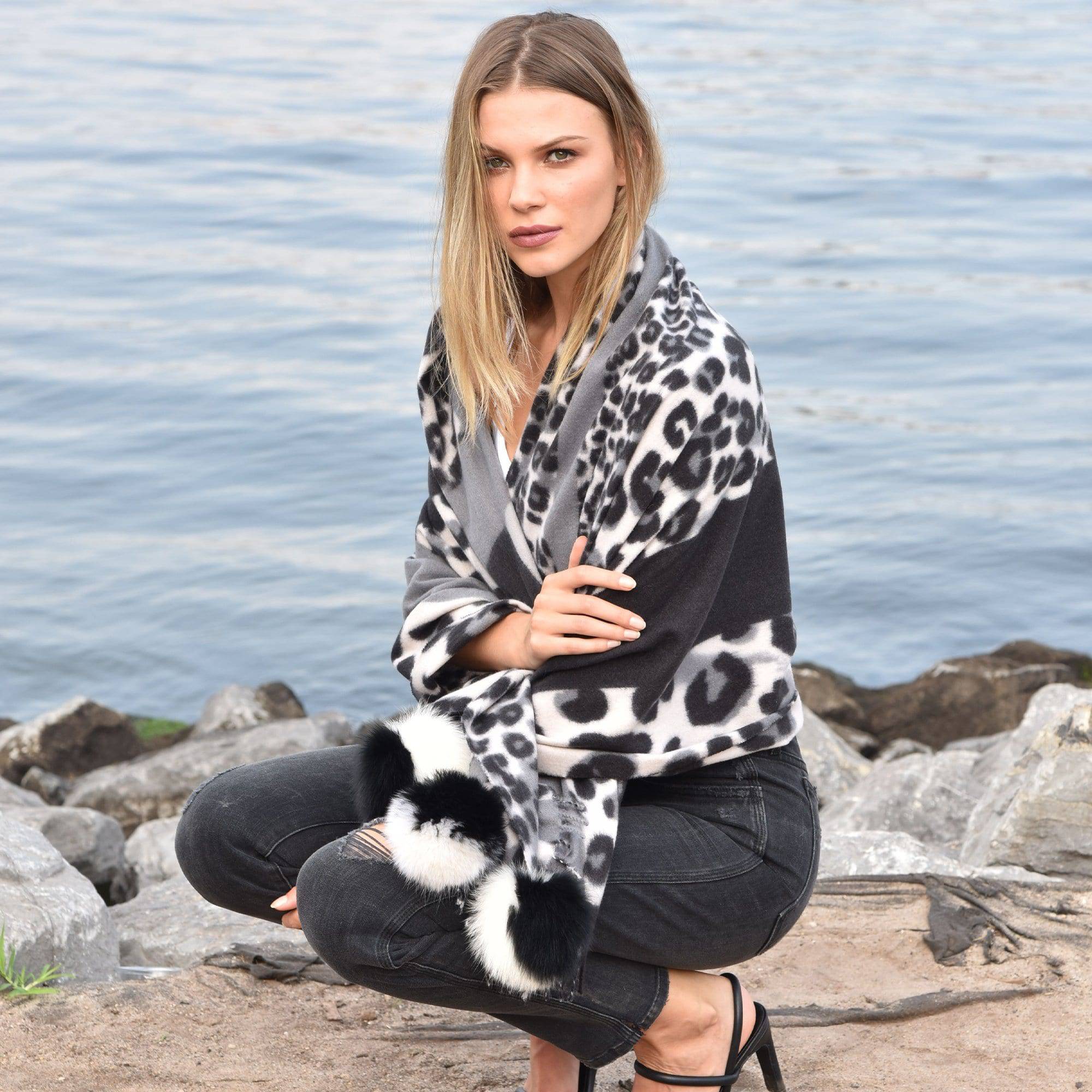 TINA59-206 - Wrap - La Fiorentina,BLACK/WHITE TINA59-206