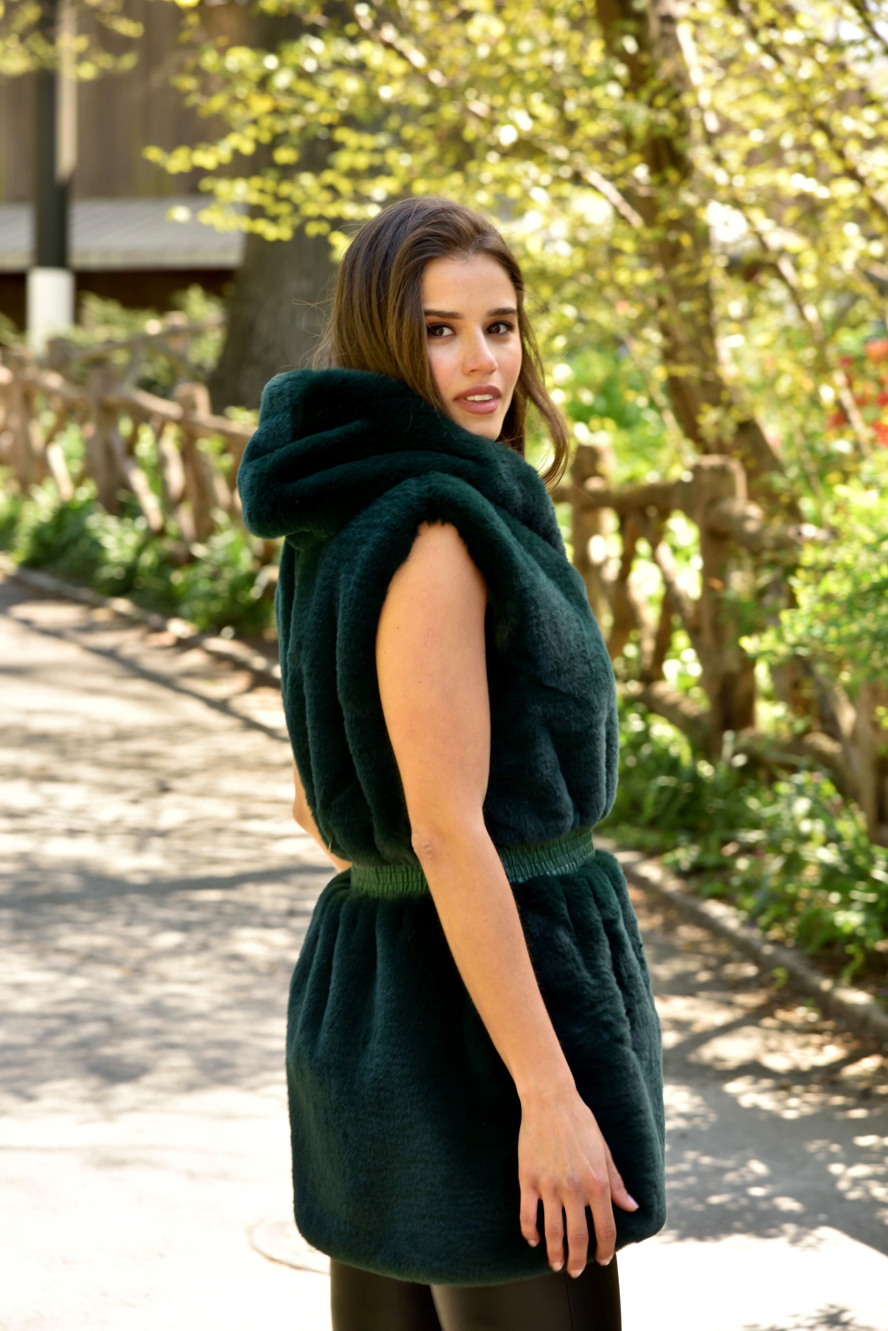 Faux Fur Vest - Green - Faux Vest - La Fiorentina CAM22118-L-WINE