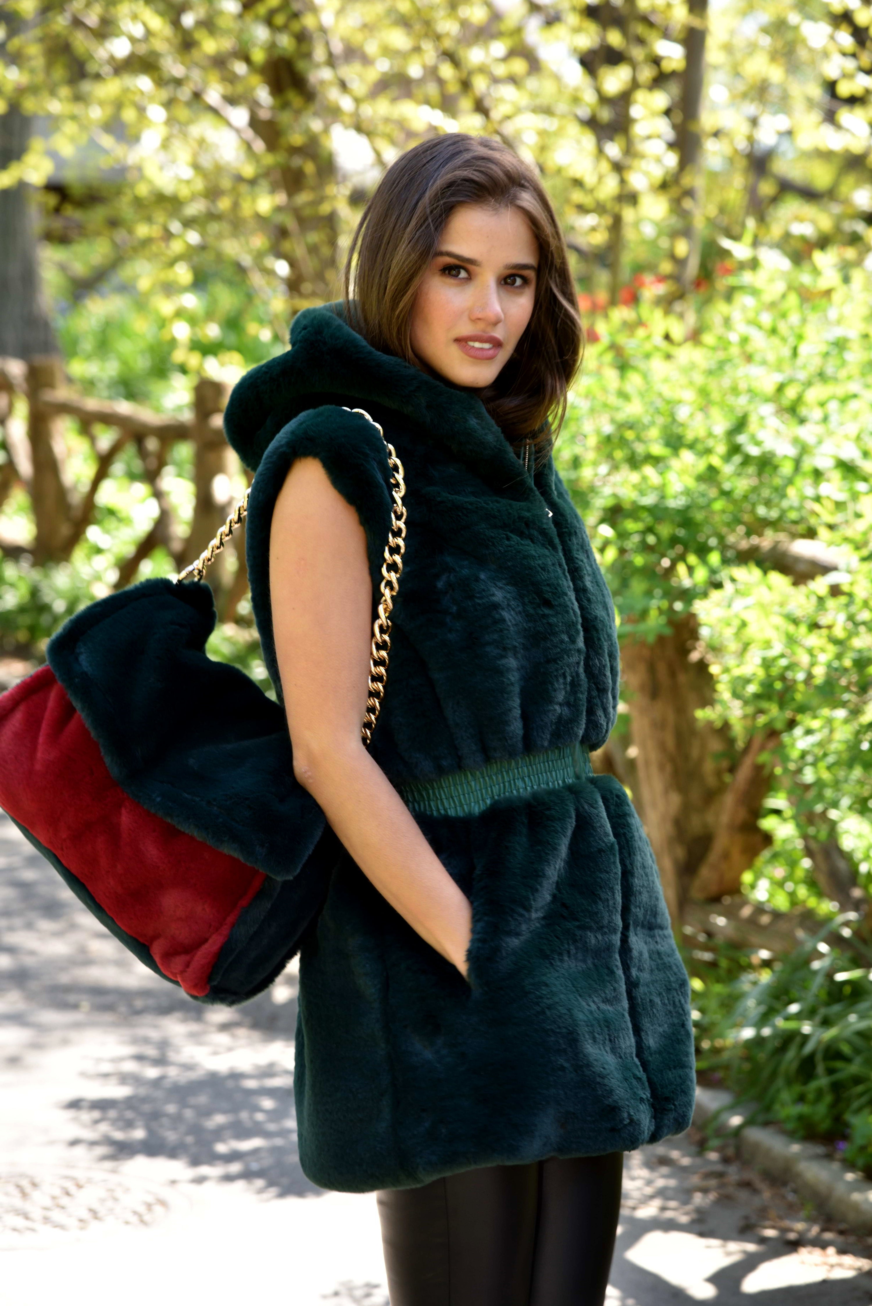 Faux Fur Vest - Green - Faux Vest - La Fiorentina CAM22118-M-WINE