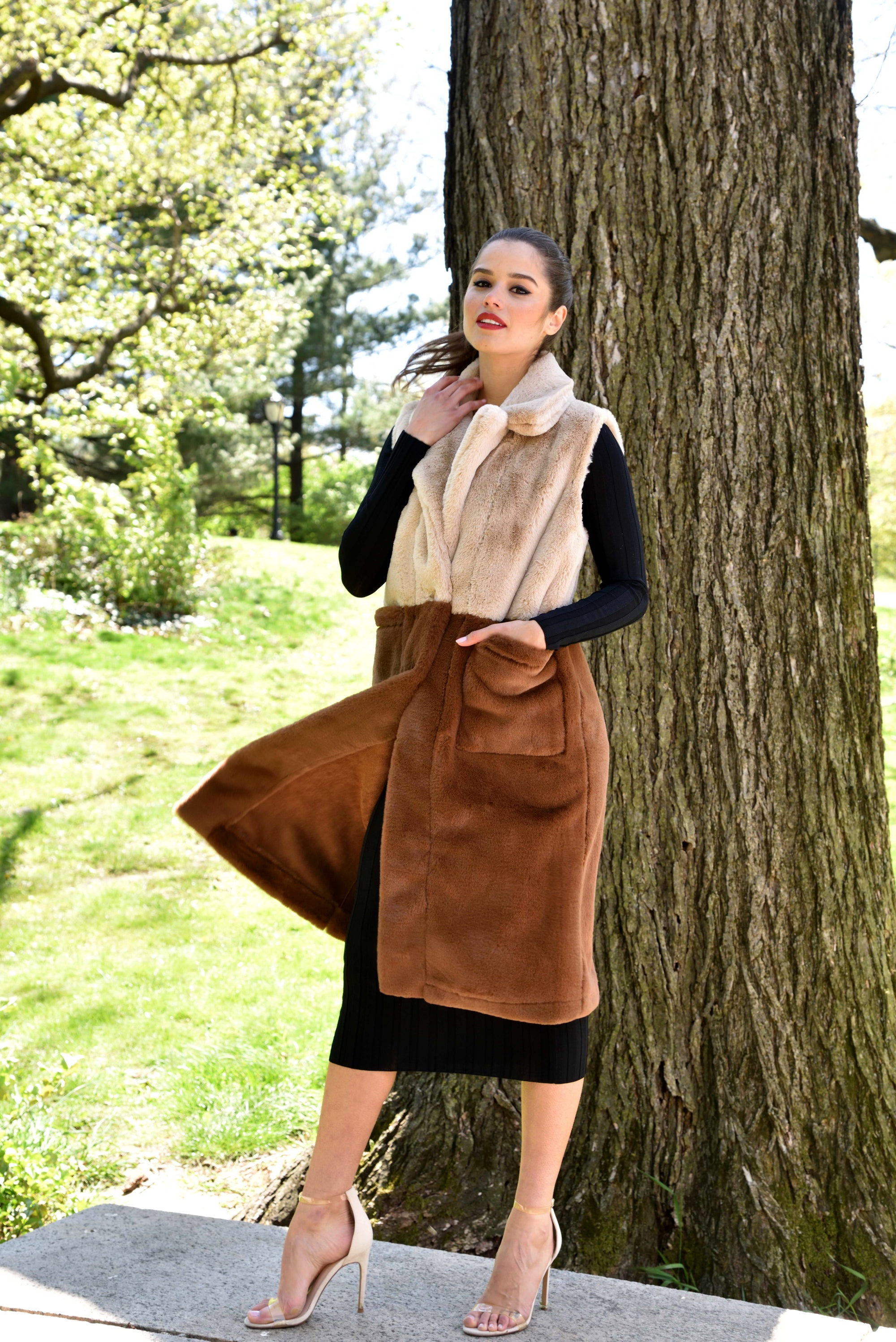 Long Faux Fur Reversible Vest - Taupe/Brown - Faux Vest - La Fiorentina VEST281-brown-SM