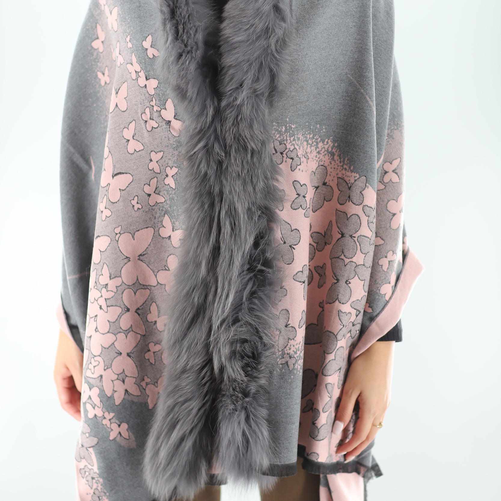 FUR TRIM WRAP- GREY - Wrap - La Fiorentina TNW202-904-GREY