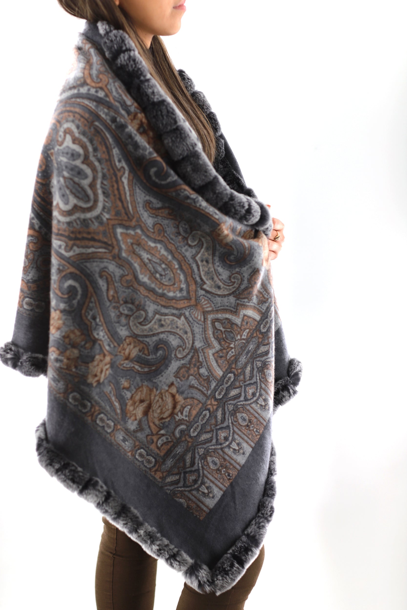 Reversible Cashmere Wrap with Rex Rabbit Trim - Grey - Clothing Accessories - La Fiorentina CASHRF-801