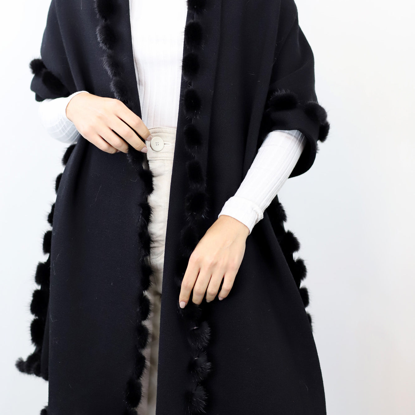 La Fiorentina | Beautiful Wrap with Mink Poms - Black/Black - Fur Wrap - La Fiorentina KMB/18