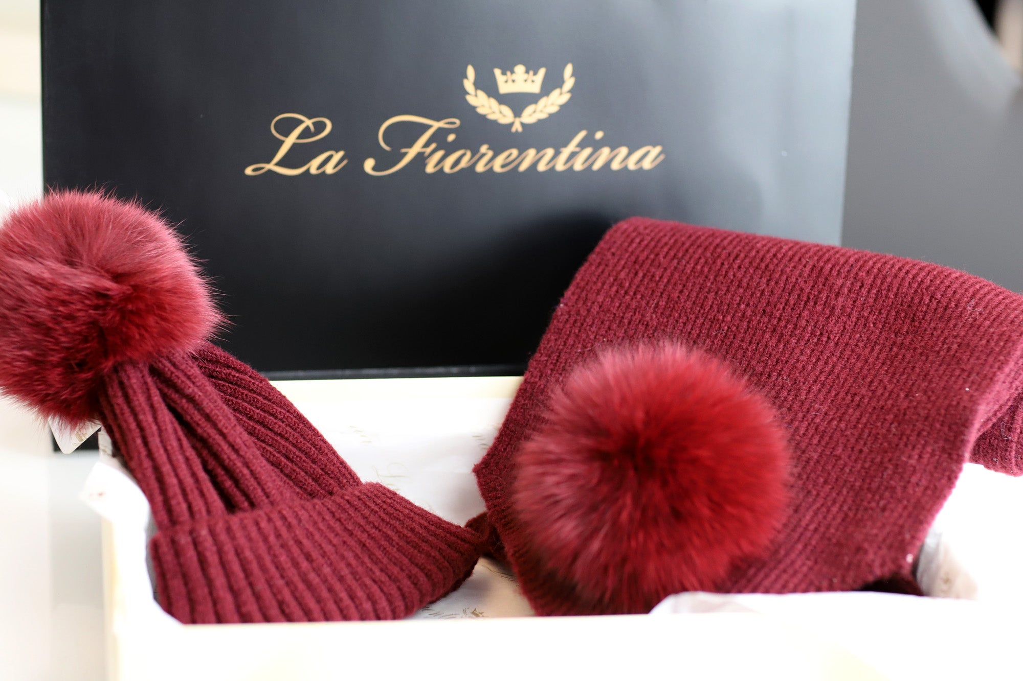 Scarf and Hat Set with Fox Fur Pom - Set - La Fiorentina,Burgundy TN-1828-BLACK