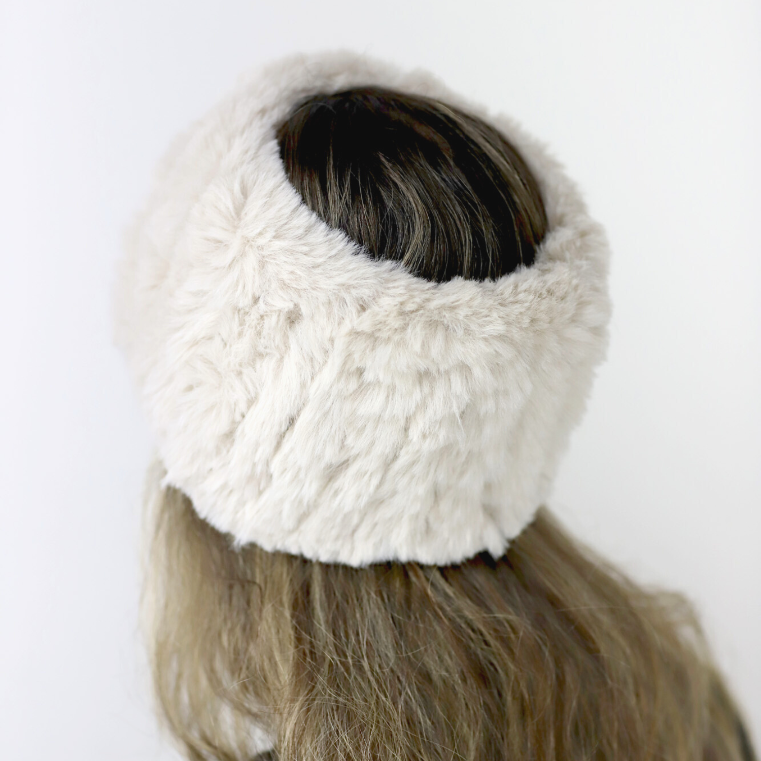Plush Faux Headband - Ivory - Headband - La Fiorentina NF98P008F-IVRY