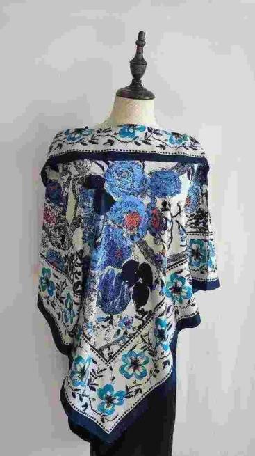 La Fiorentina Floral Print Poncho 100% Polyester -Navy - Spring Poncho - La Fiorentina TN1733-23F-NAVY